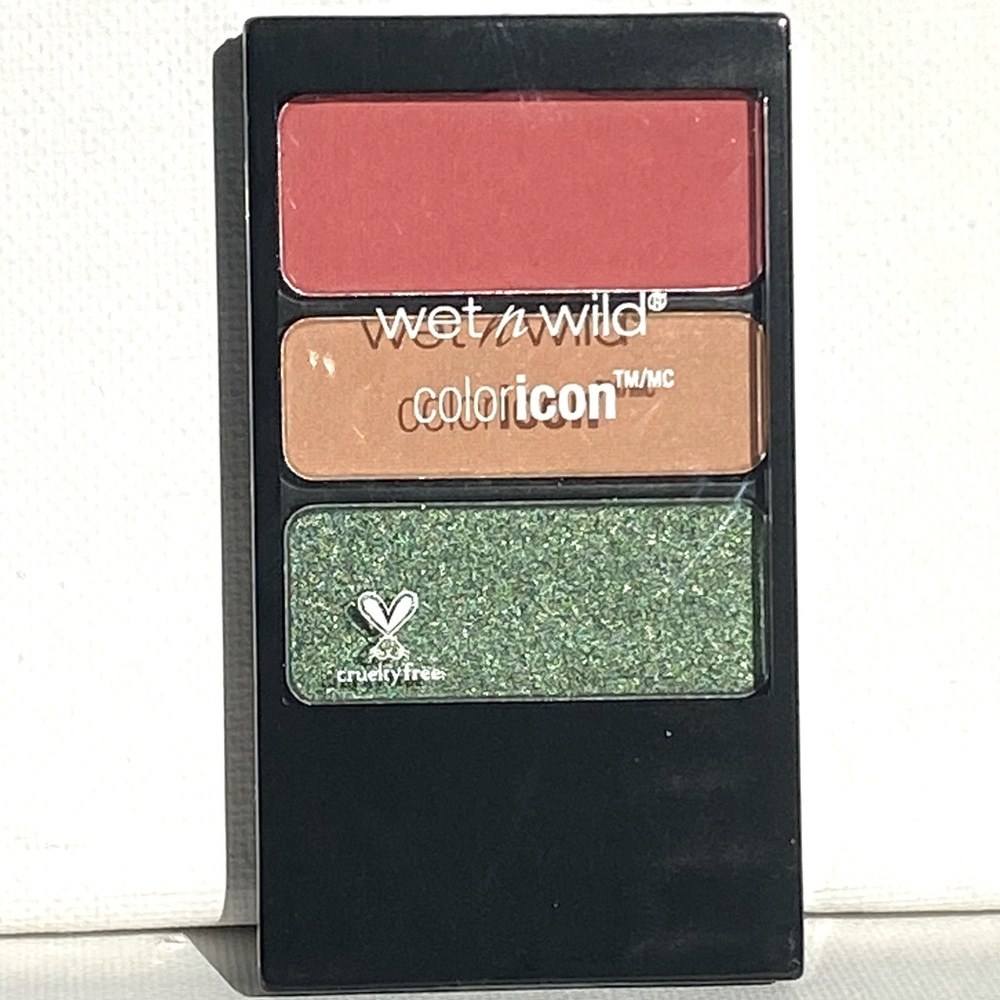 🔥5/$25🔥Wet n Wild Coloricon Eyeshadow Quad - Green Tan
